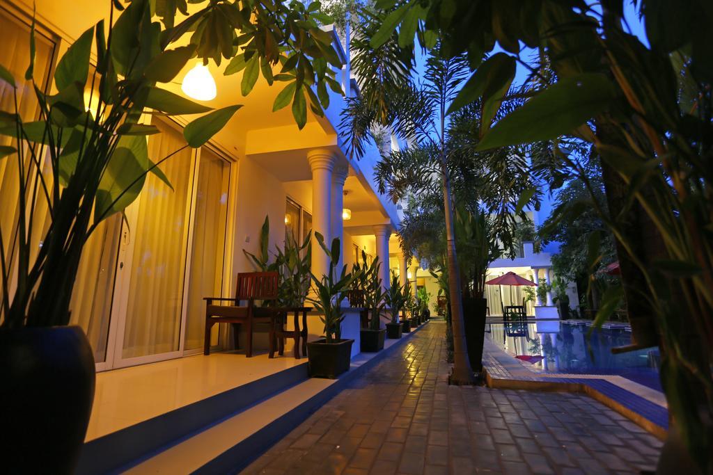 Golden Siem Reap Hotel Exterior foto